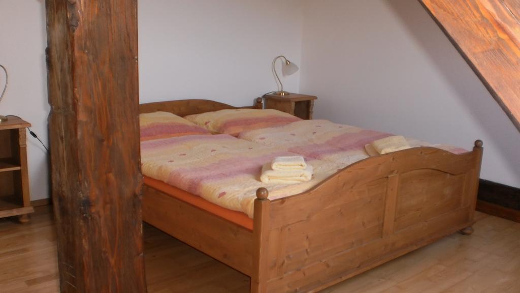 Villa Statek Sedlecko Habitación foto